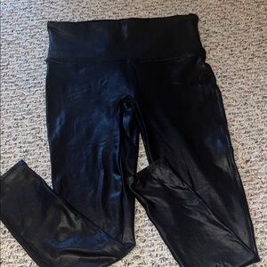 SPANX Black Faux Leather Leggings size Large Petite Worn 1x Shapewear